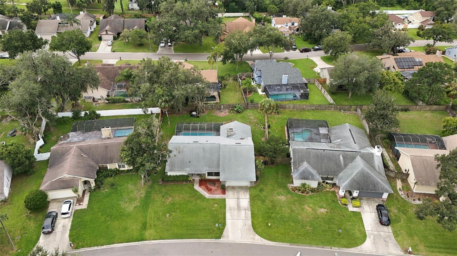 2621 BRIDLE DR — photo 42