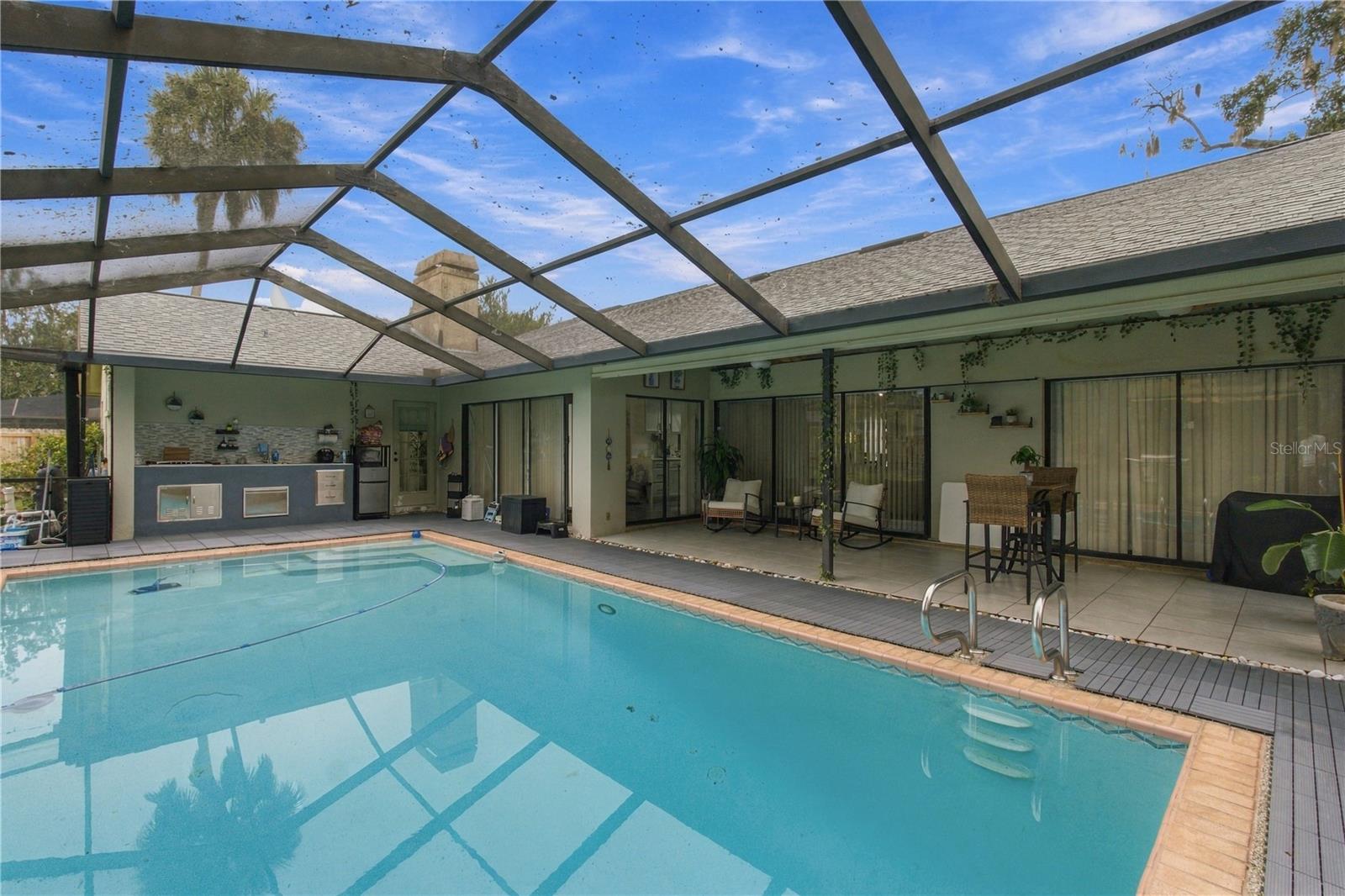 2621 BRIDLE DR — photo 32