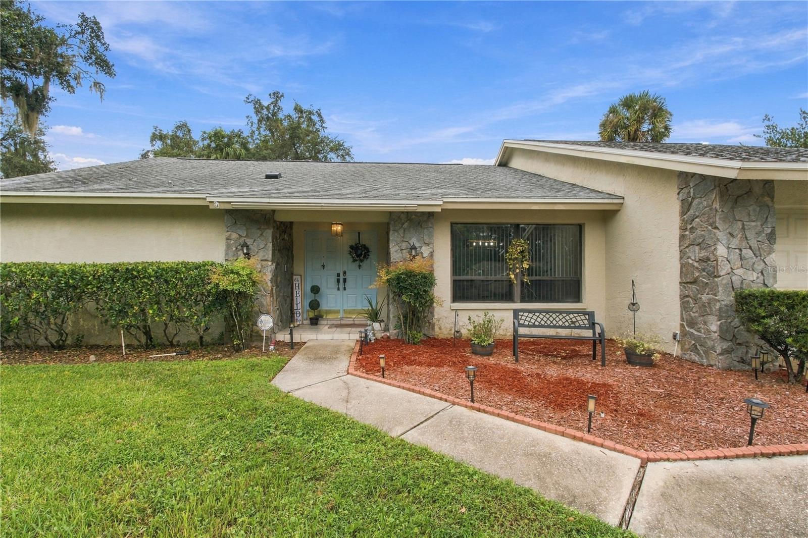 2621 BRIDLE DR — photo 3