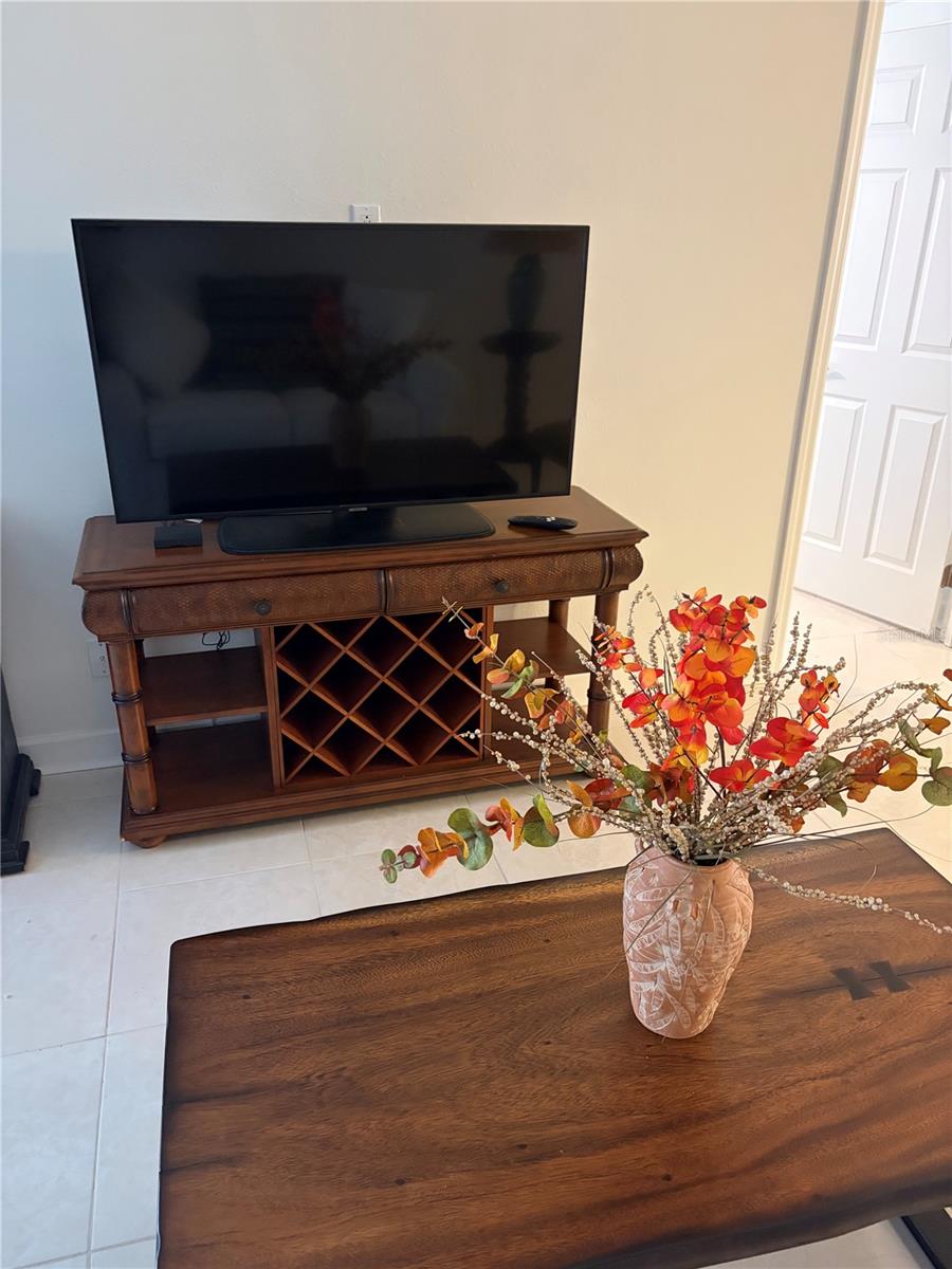4201 HAMPTON DR — photo 5
