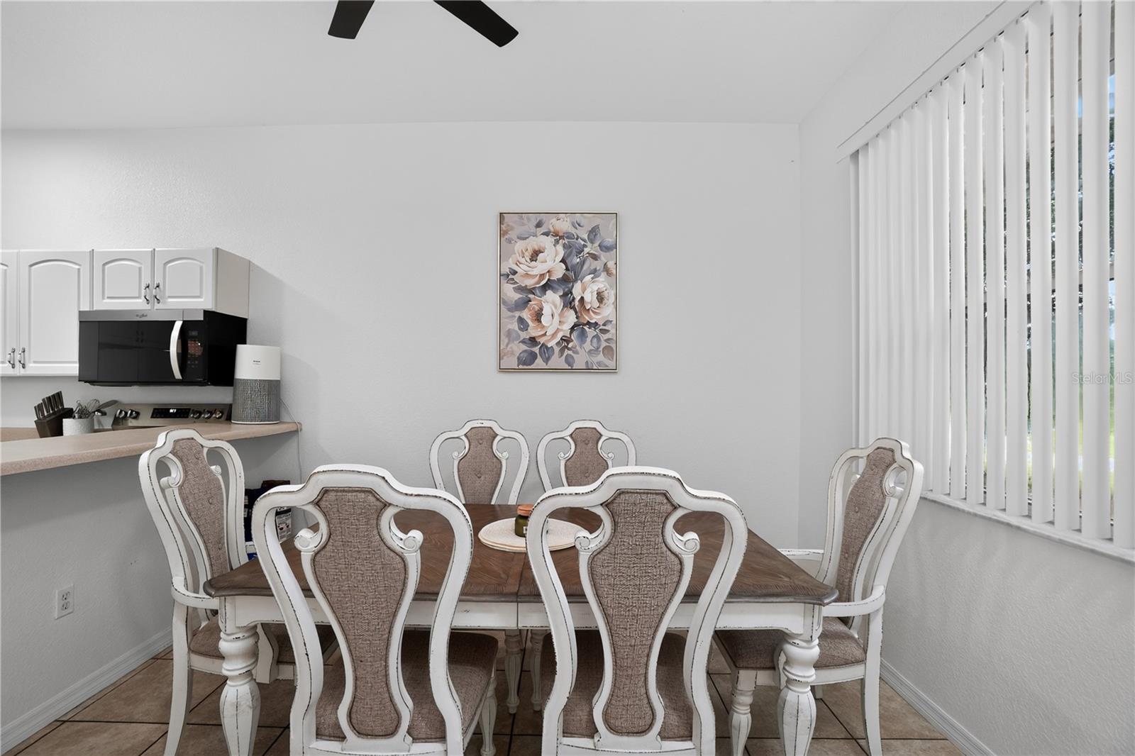 12113 CAPILLA LN — photo 8