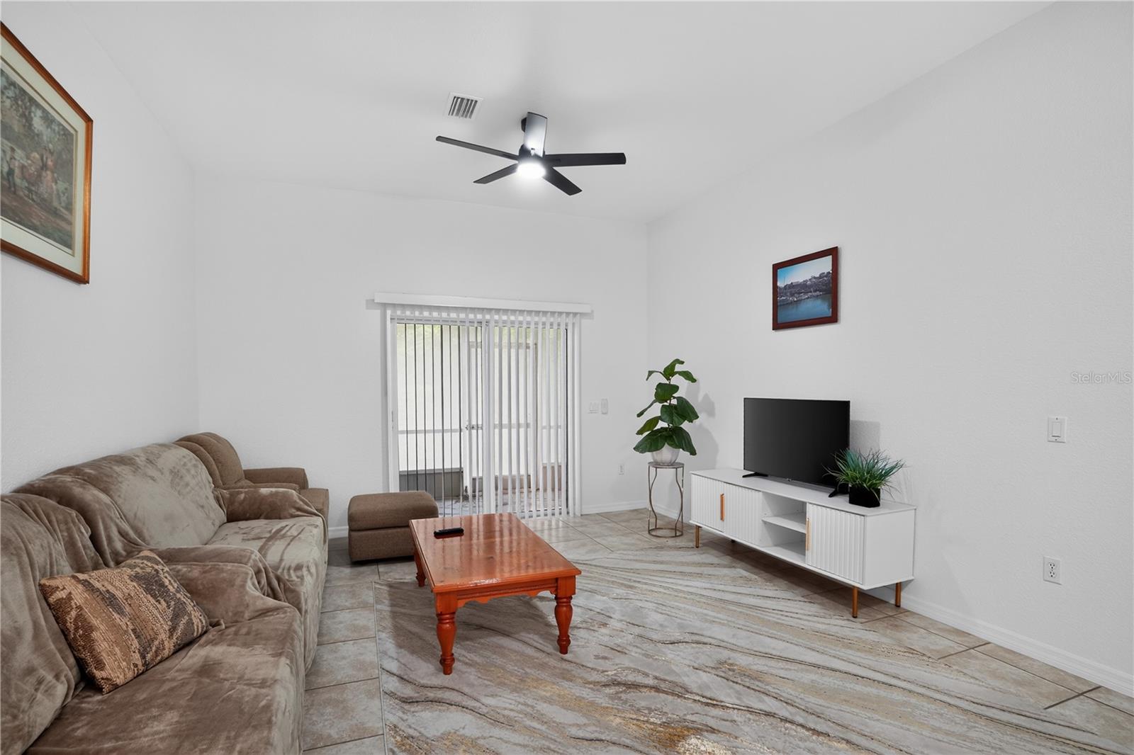 12113 CAPILLA LN — photo 40