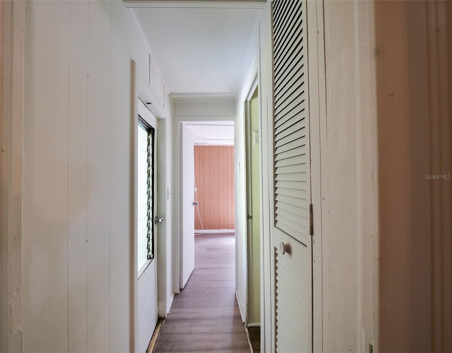 4863 VICTORIA AVE — photo 20