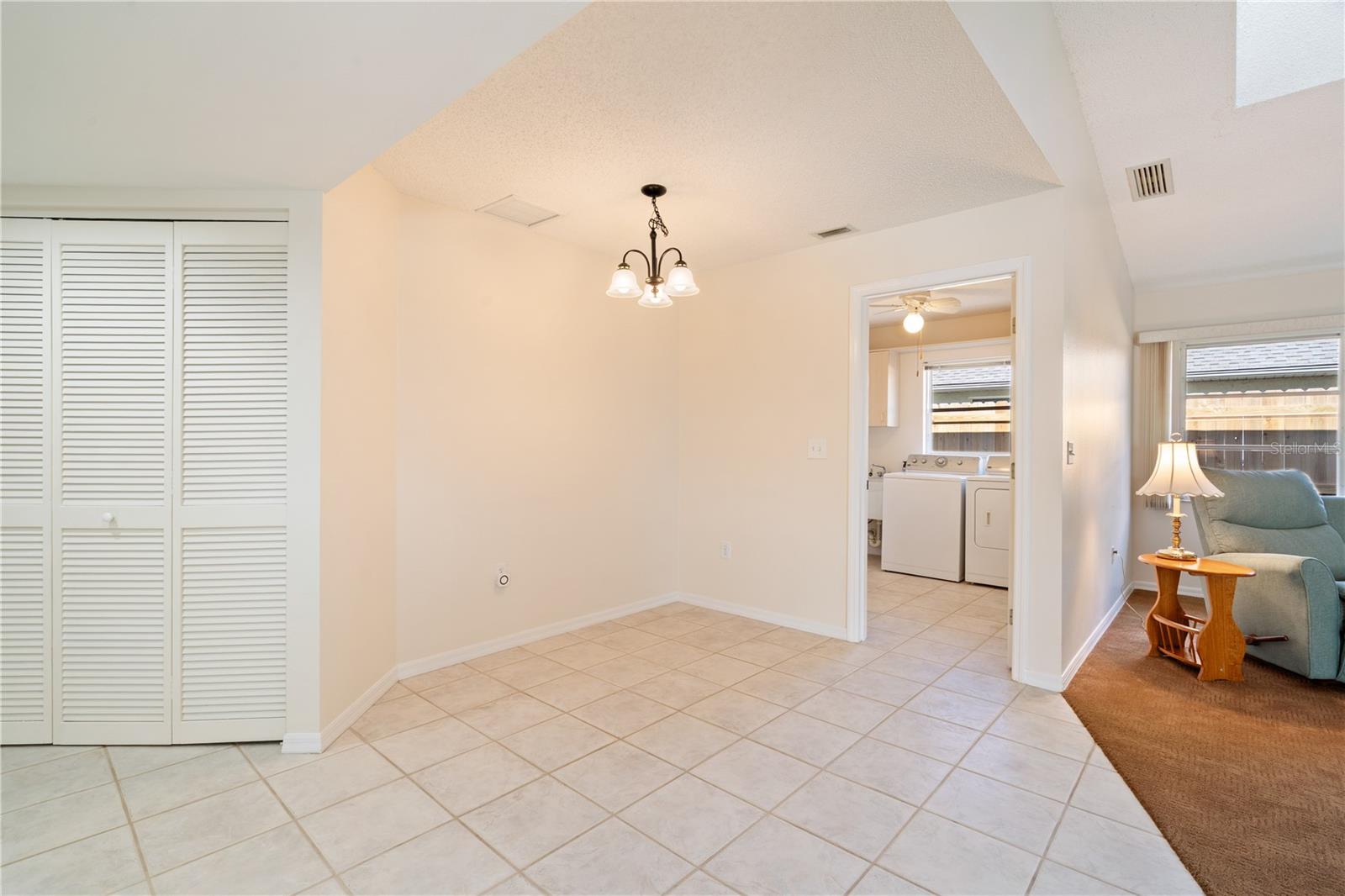 5628 CYNTHIA LN — photo 13