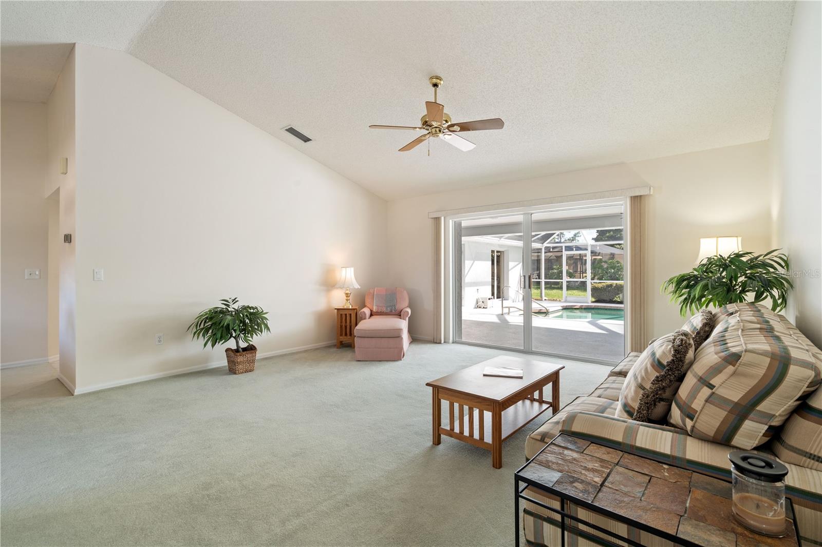 5628 CYNTHIA LN — photo 7