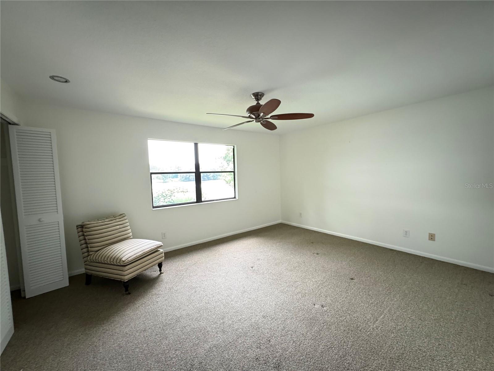 4223 E RIVERHILLS DR — photo 24