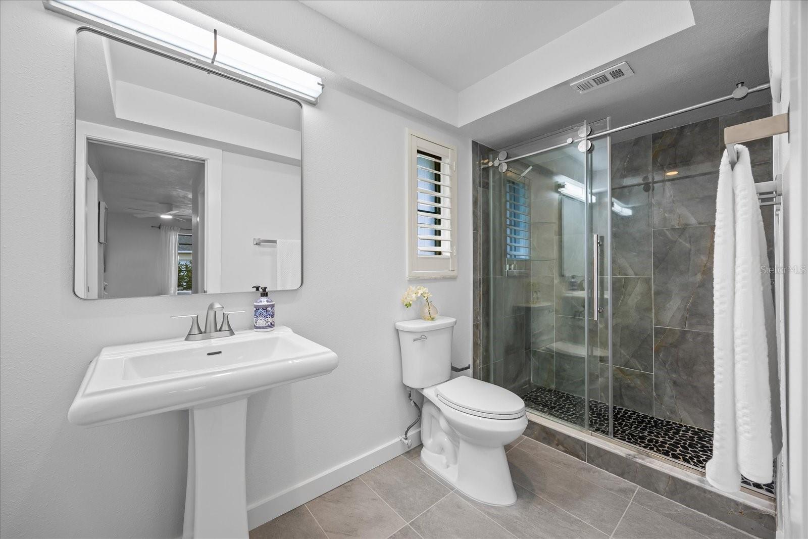 2900 SANDPIPER PL — photo 24