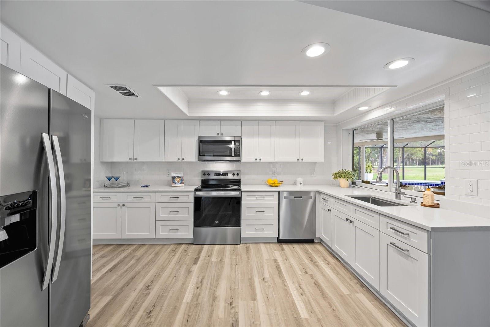 2900 SANDPIPER PL — photo 10