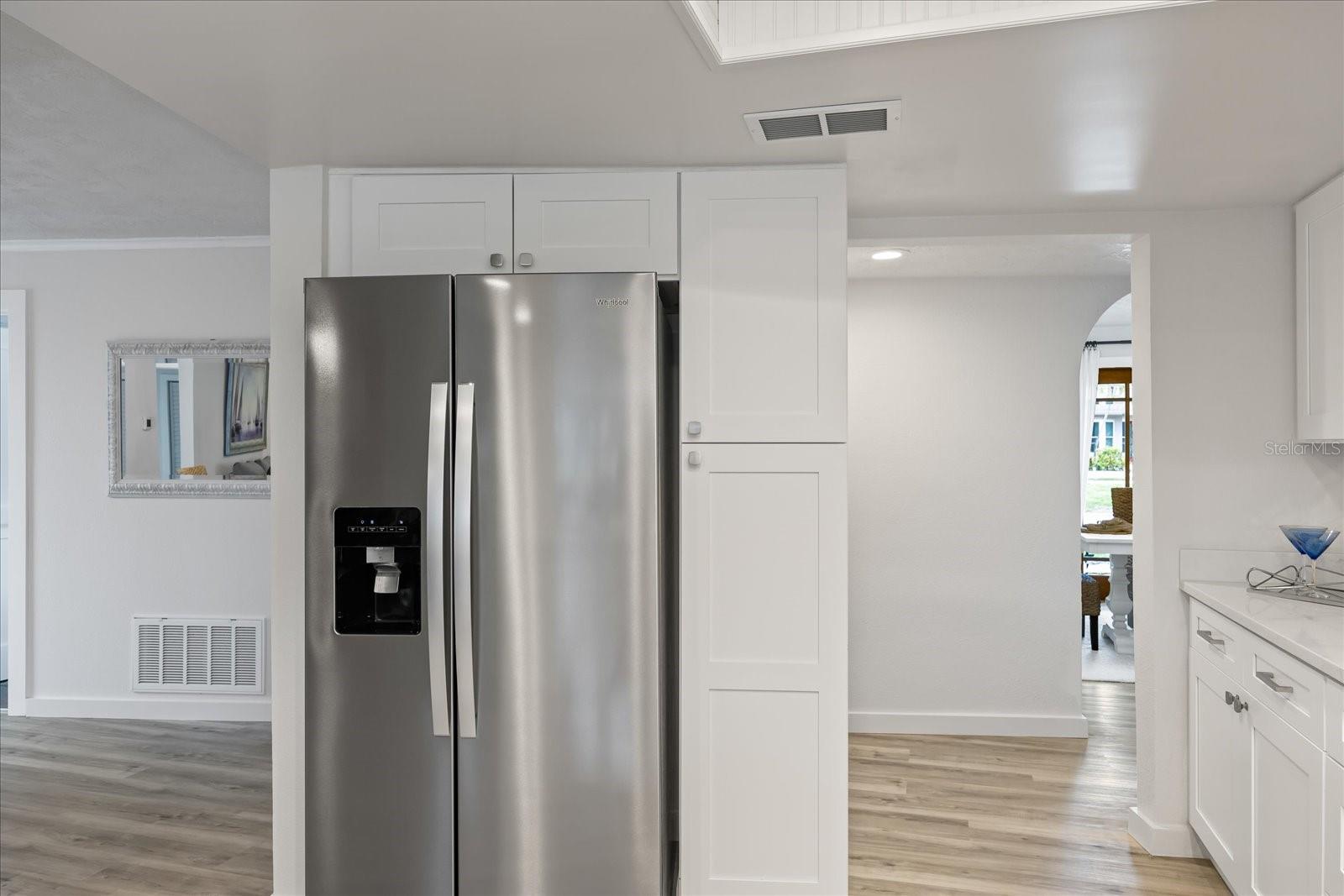 2900 SANDPIPER PL — photo 12