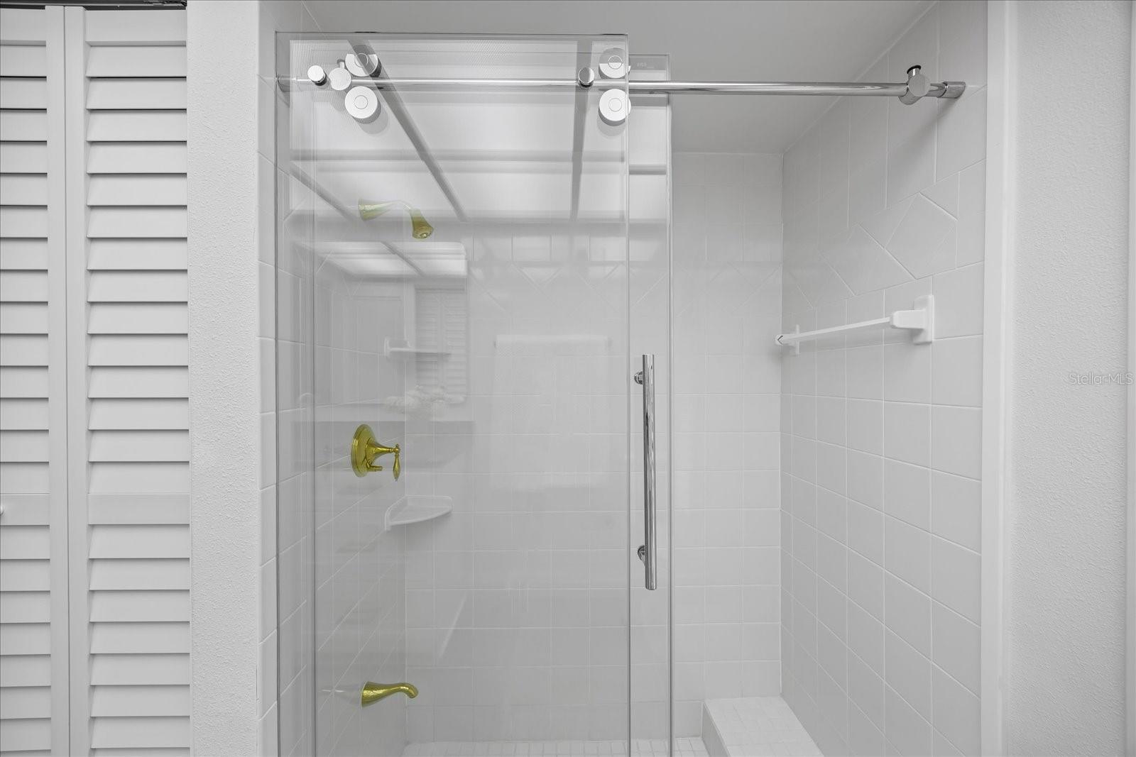 2900 SANDPIPER PL — photo 32
