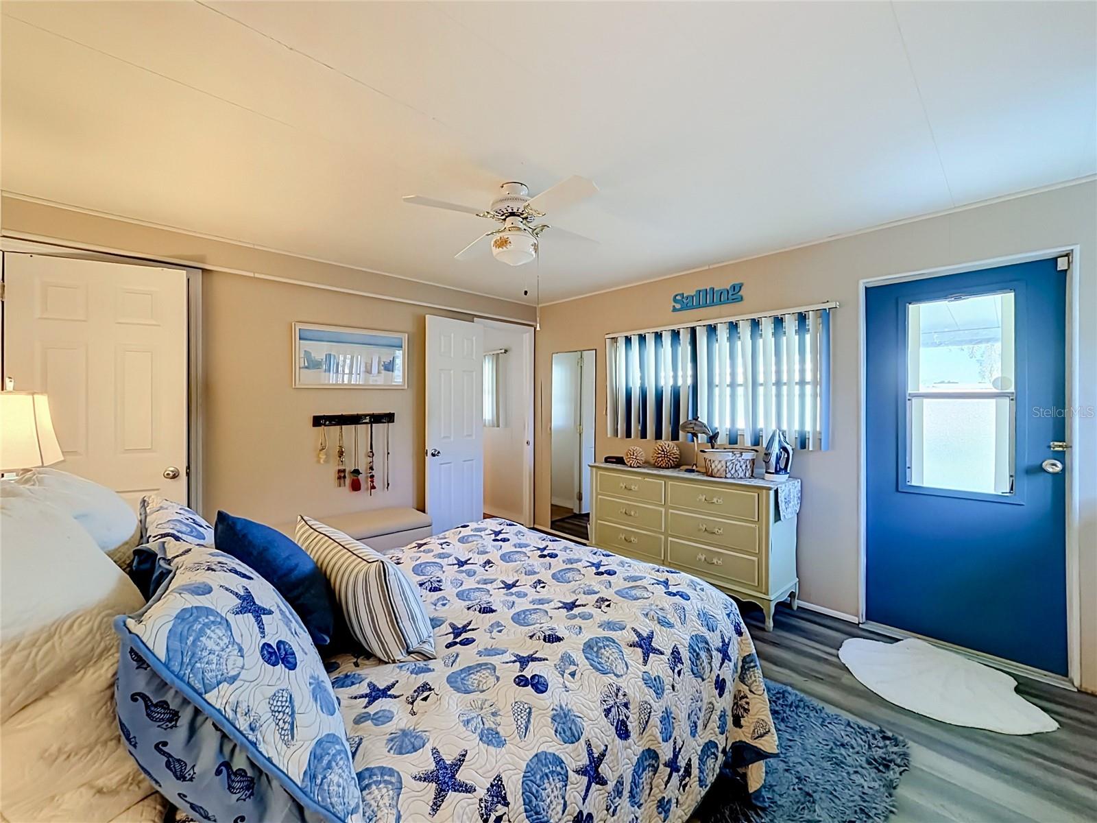 10118 N LAKE DR #30 — photo 21