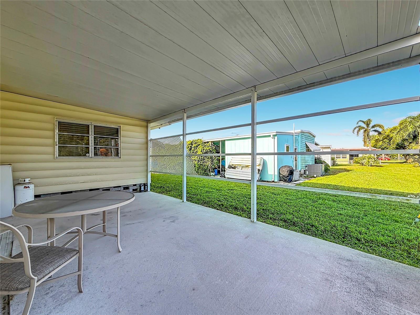 10118 N LAKE DR #30 — photo 30
