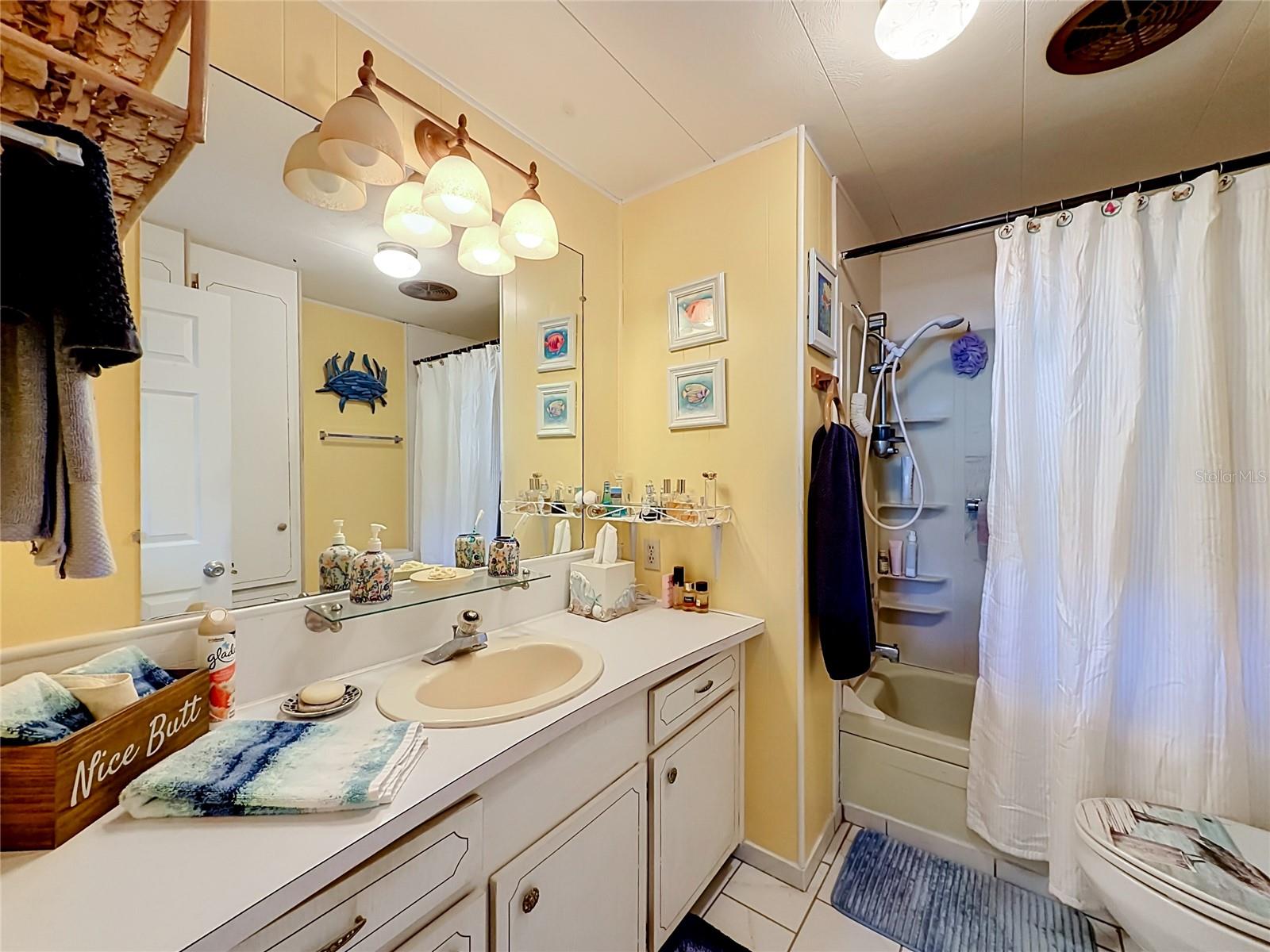 10118 N LAKE DR #30 — photo 23