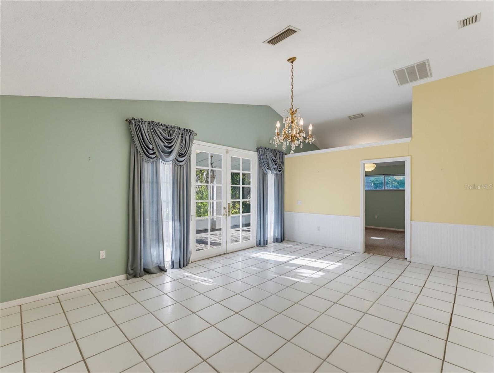 5805 LAFAYETTE ST — photo 36