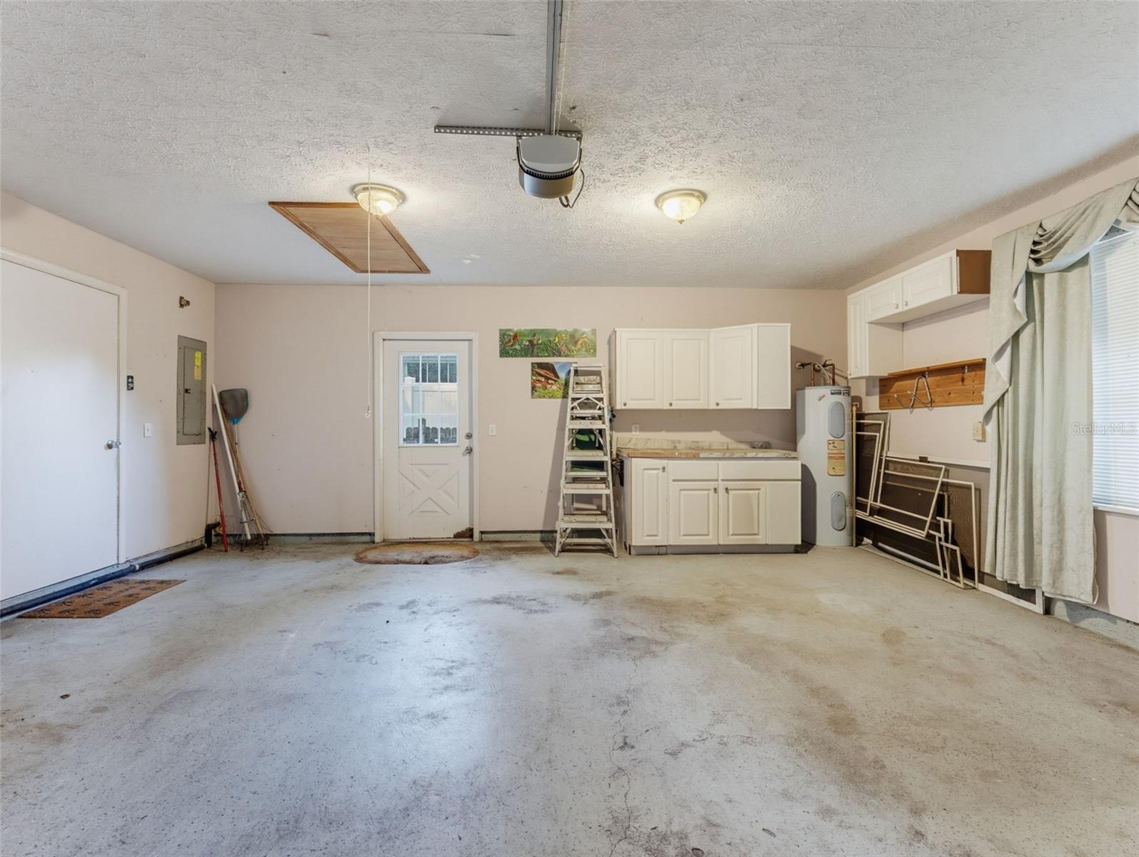 5805 LAFAYETTE ST — photo 46