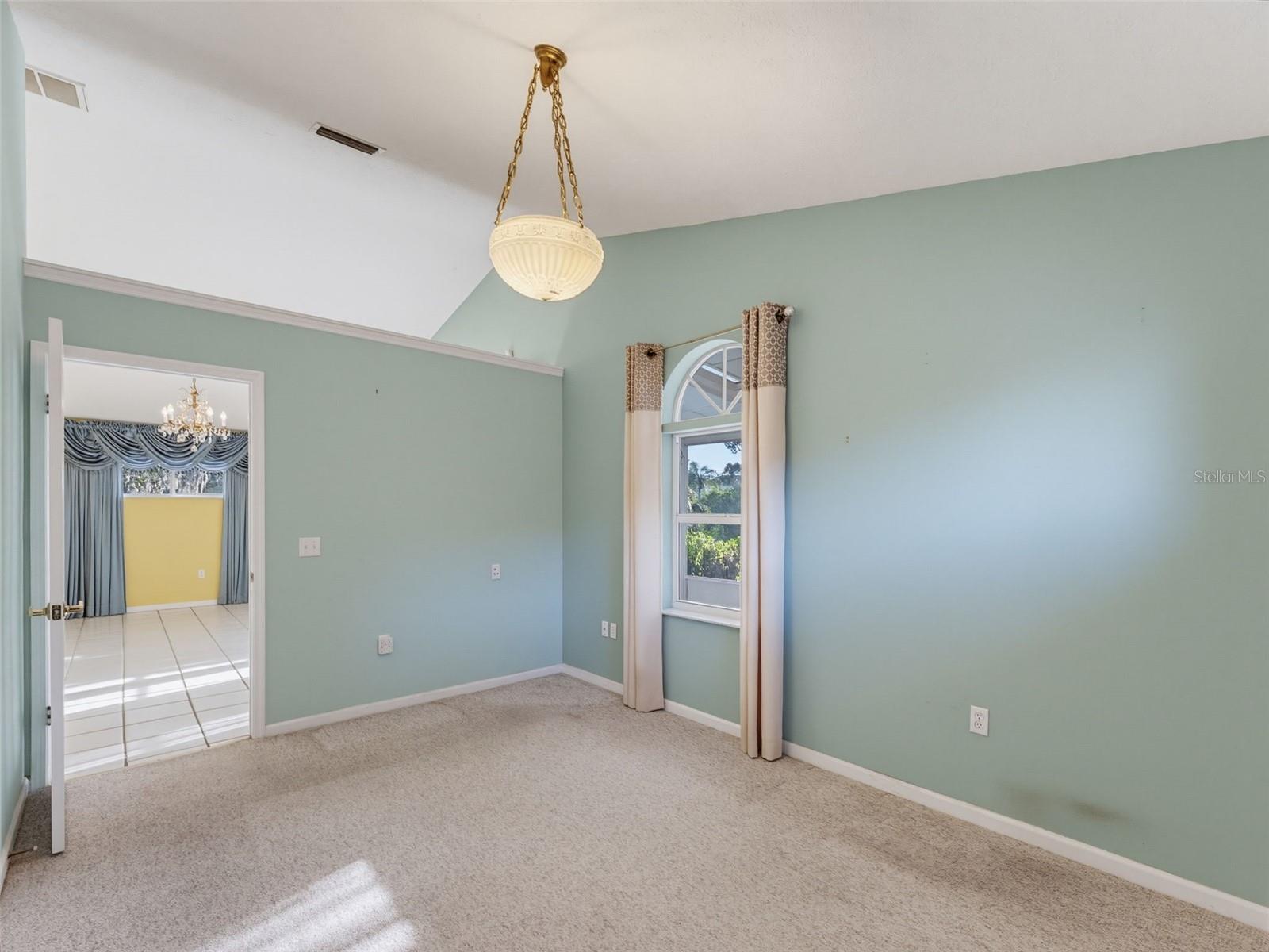 5805 LAFAYETTE ST — photo 39