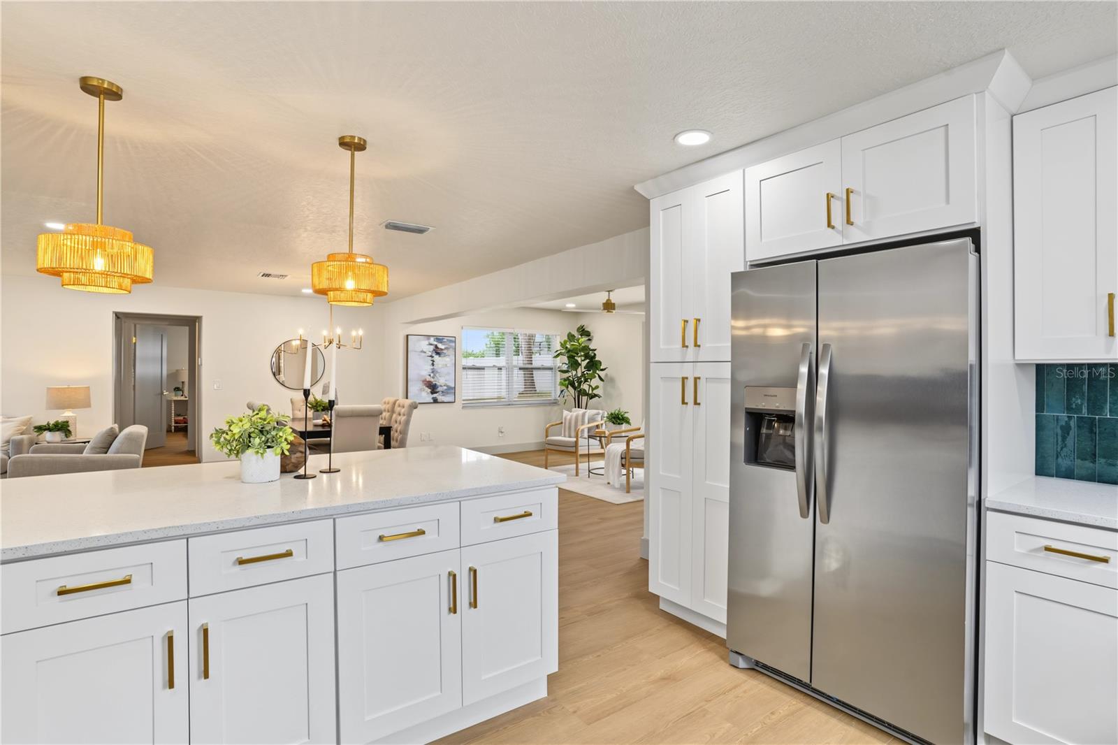 1255 E LAZY LAKE RD — photo 19