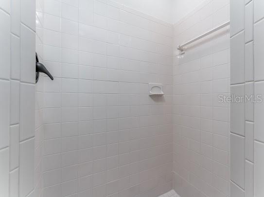1506 E NORTH BAY ST — photo 16