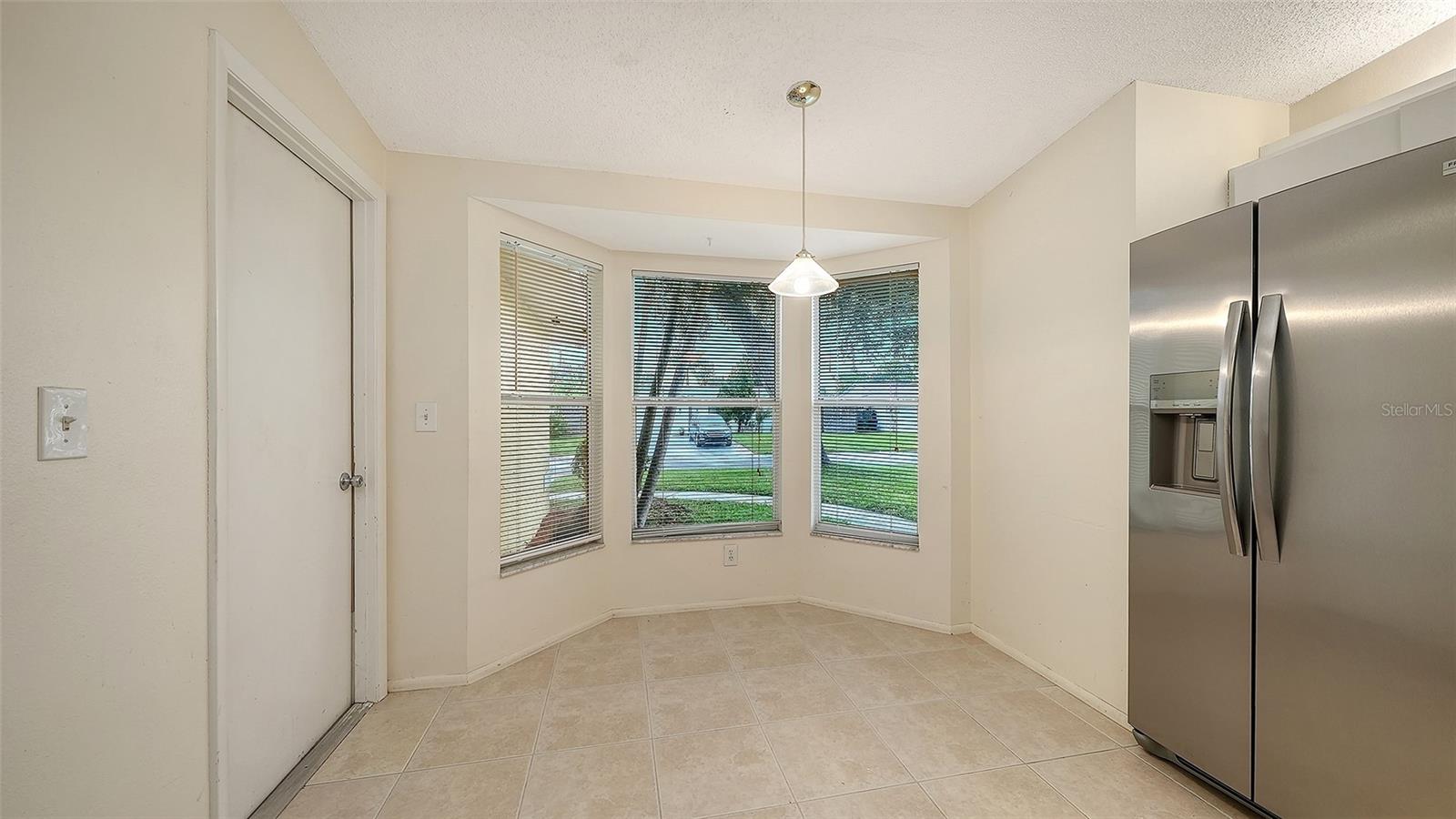 6822 TEMA LN — photo 11
