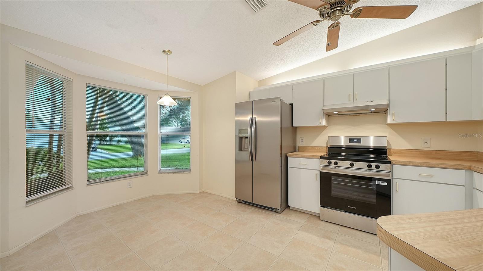 6822 TEMA LN — photo 10