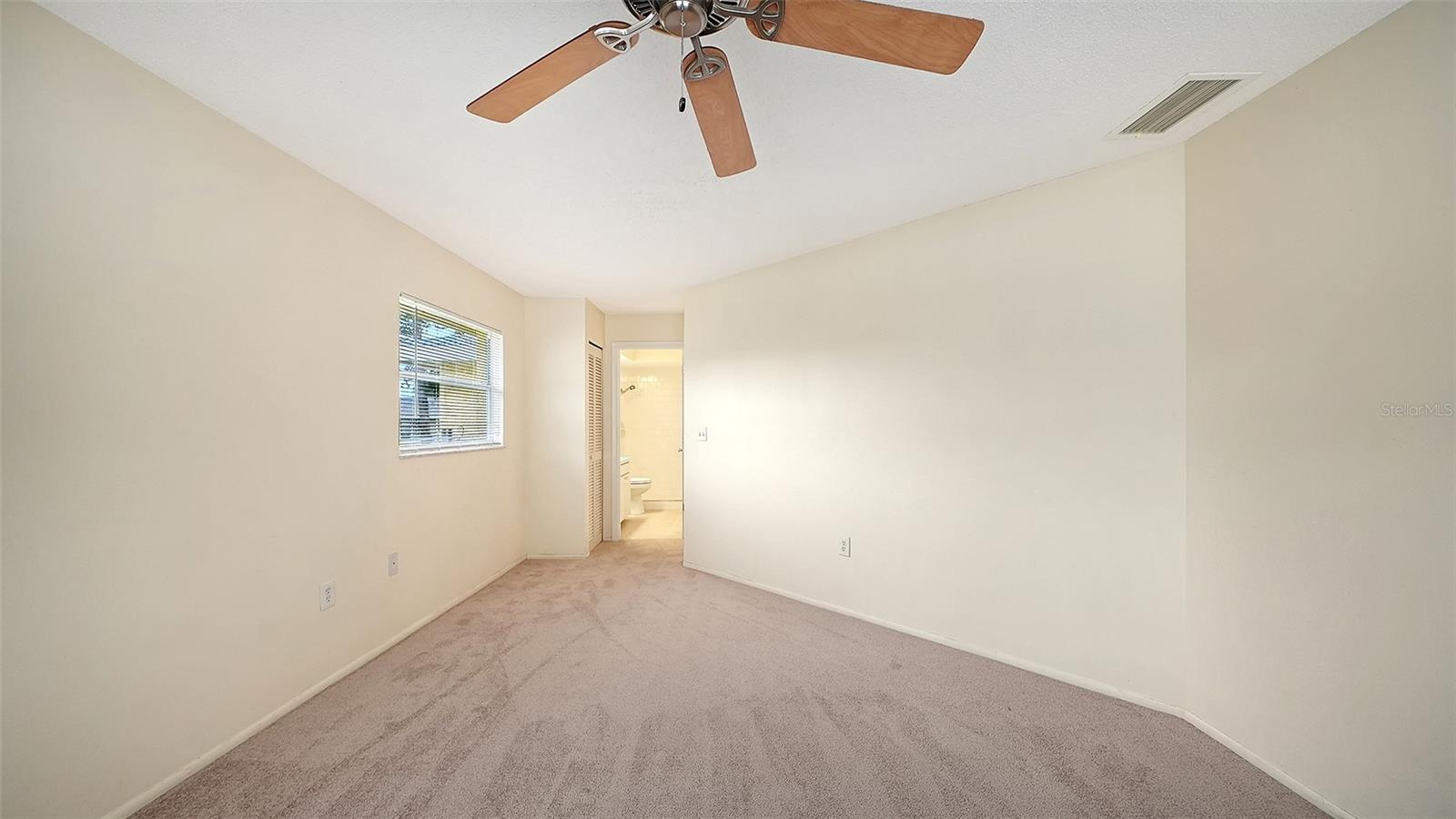 6822 TEMA LN — photo 16