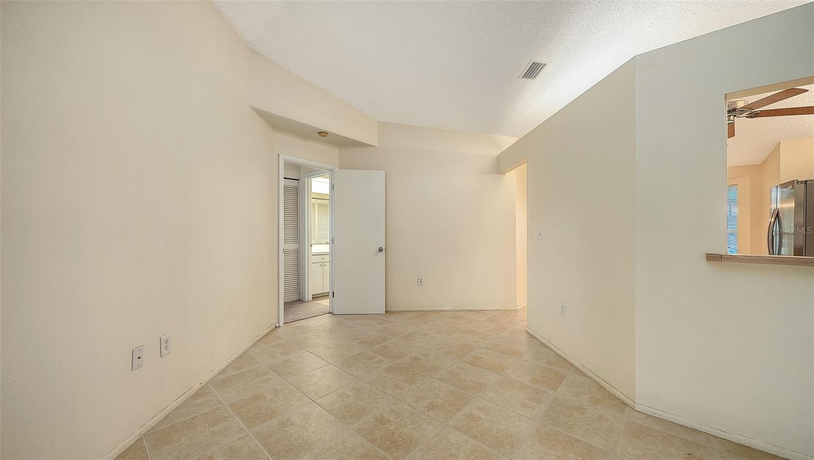 6822 TEMA LN — photo 7