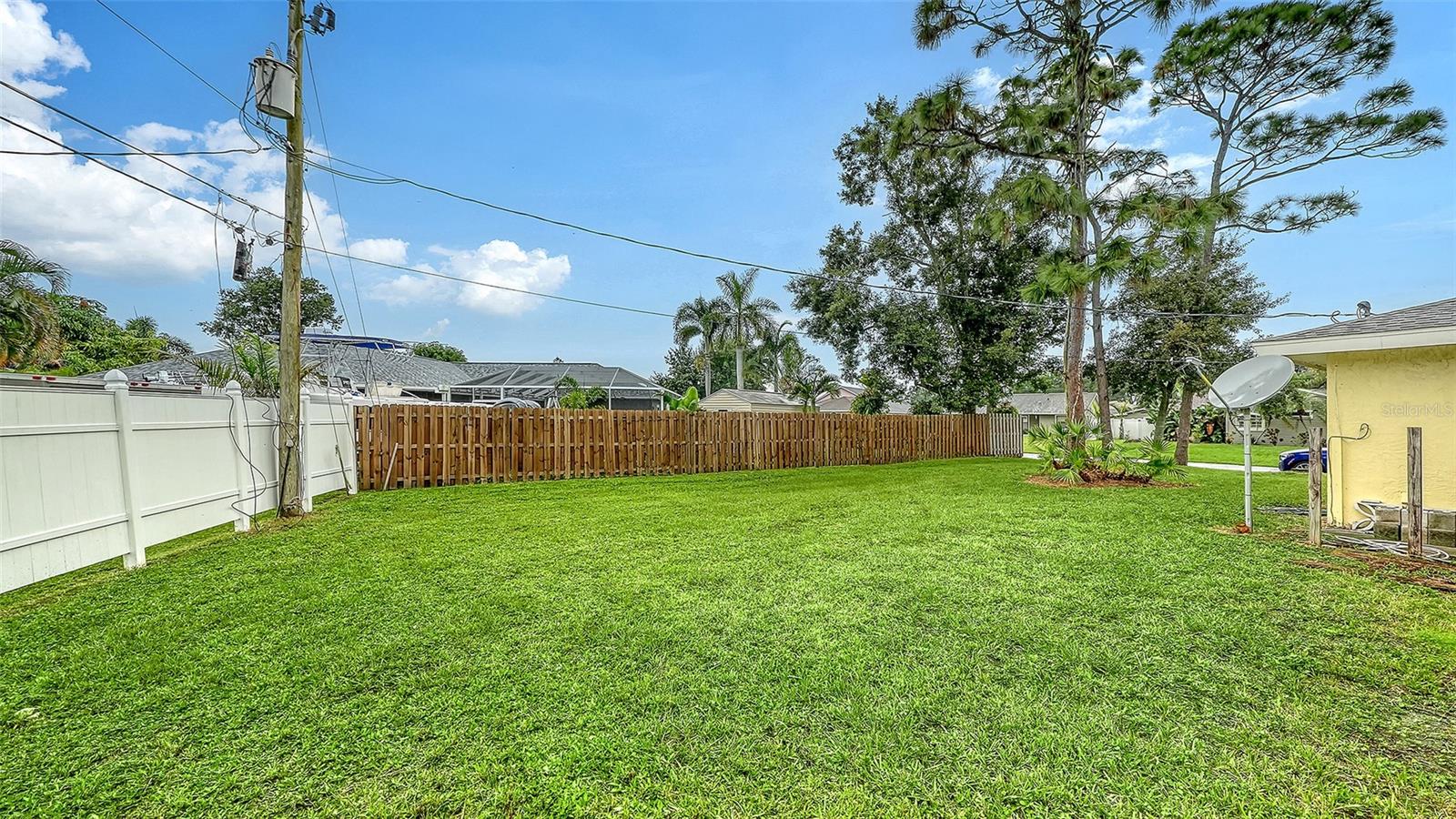 6822 TEMA LN — photo 26