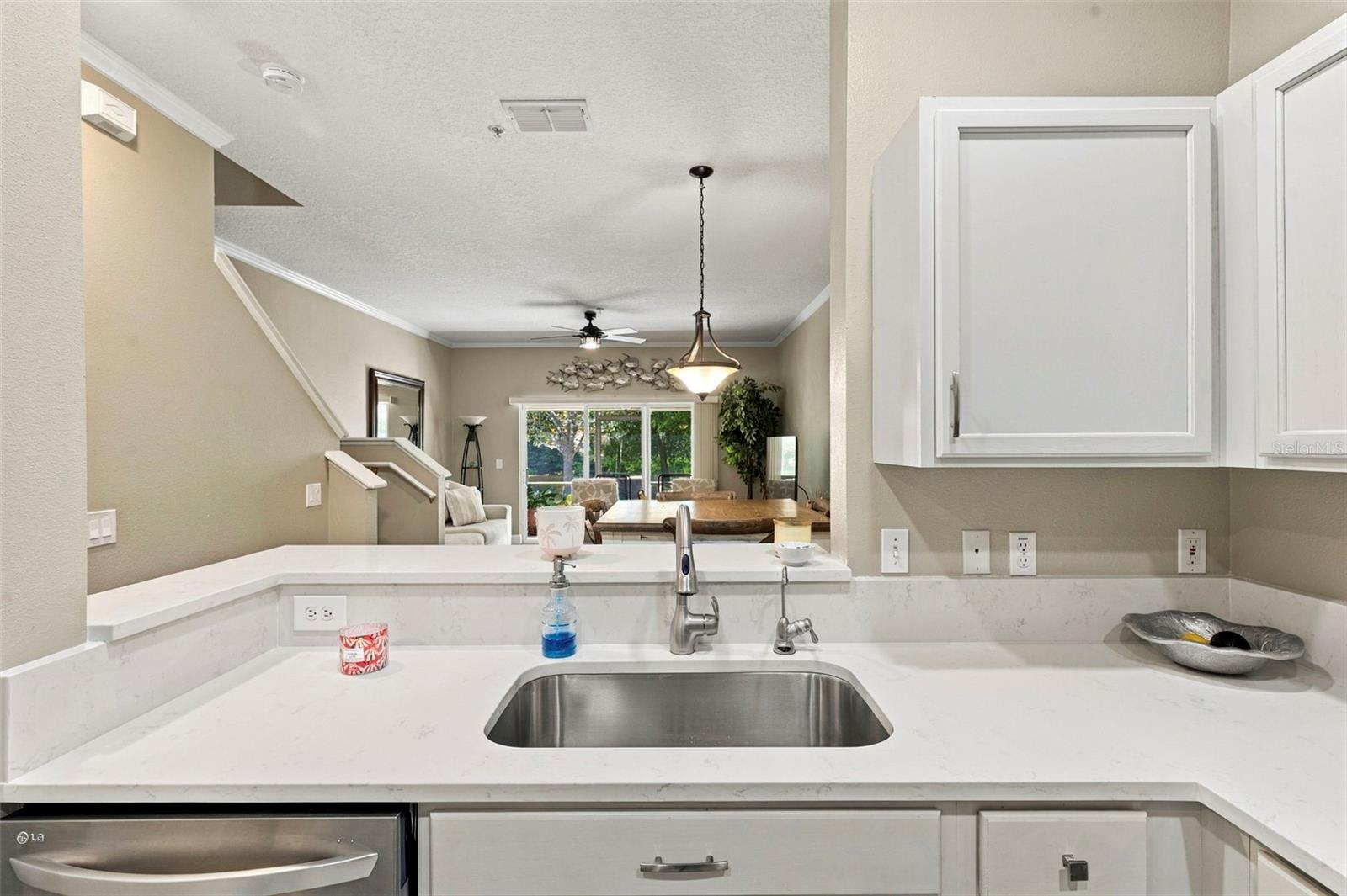 11193 KAPOK GRAND CIR — photo 14