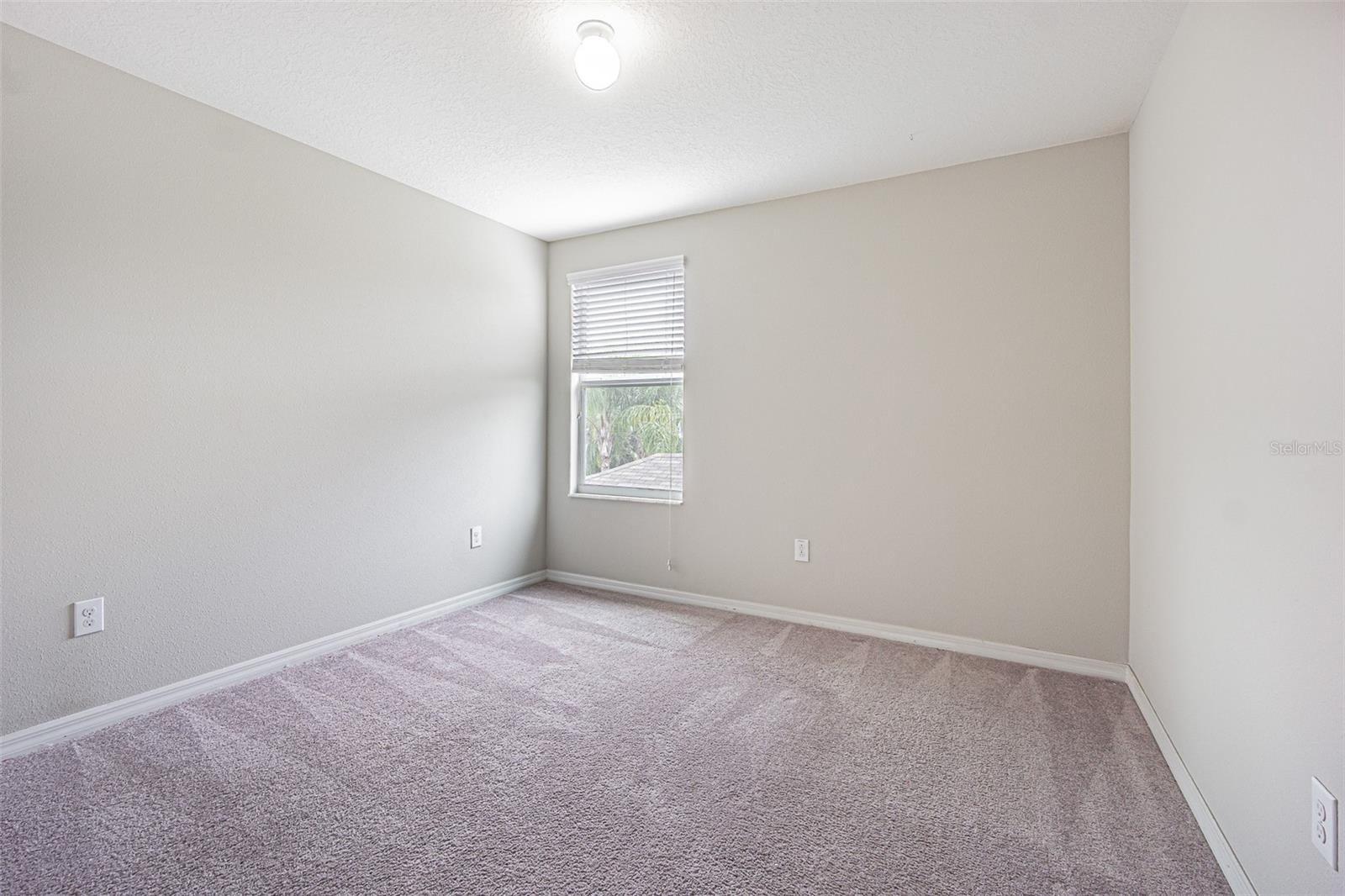 17009 PEACEFUL VALLEY DR — photo 28