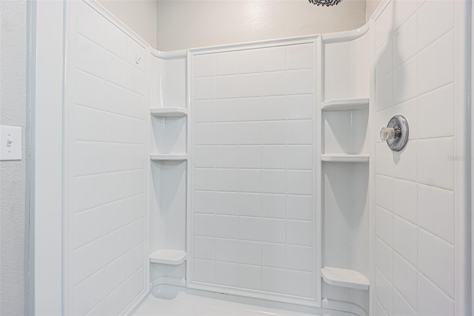 17009 PEACEFUL VALLEY DR — photo 24