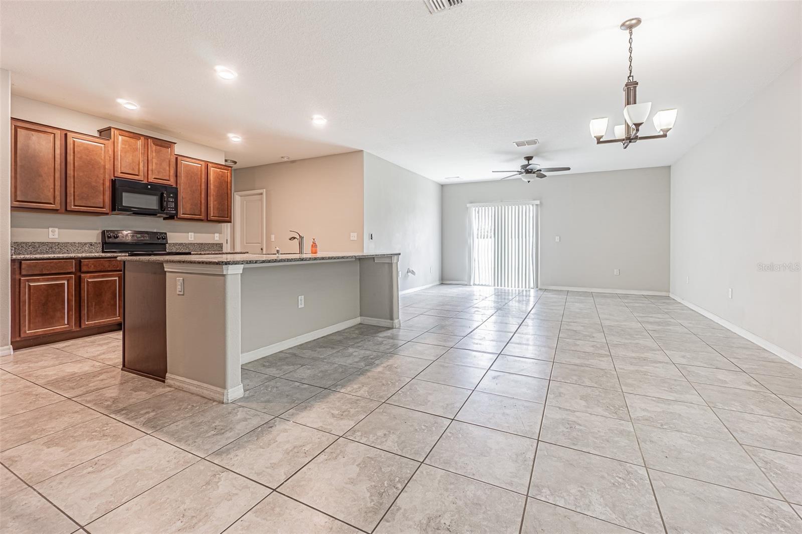17009 PEACEFUL VALLEY DR — photo 6