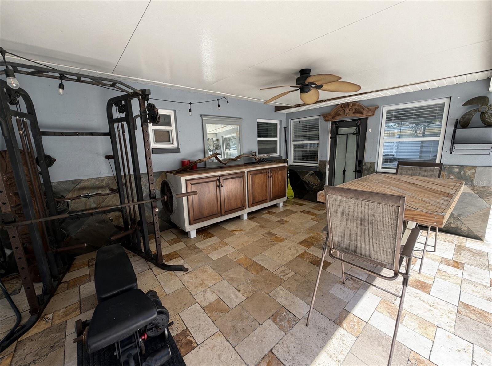 3176 STRATFORD DR. — photo 6