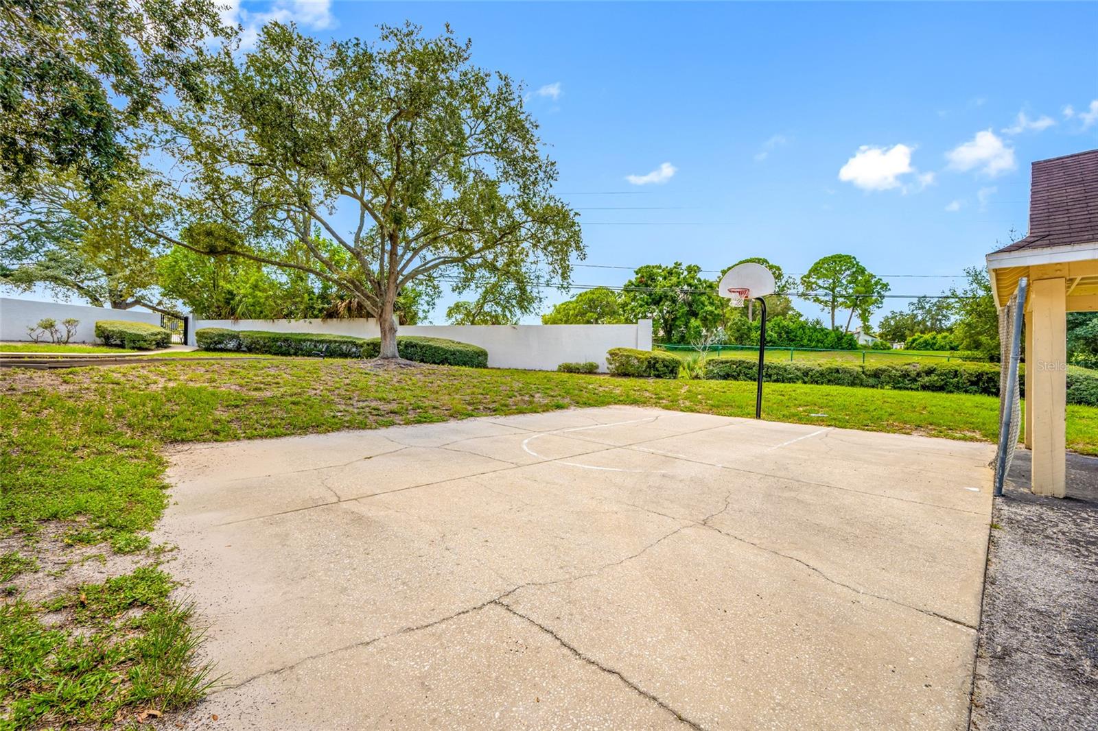 3300 HAVILAND CT #104 — photo 44
