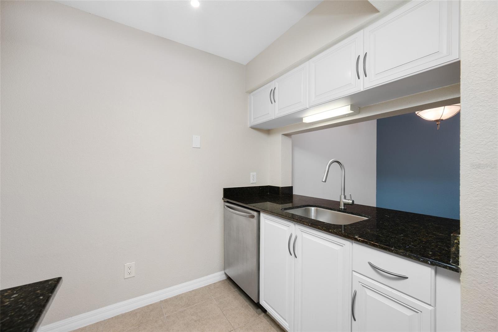 3300 HAVILAND CT #104 — photo 12