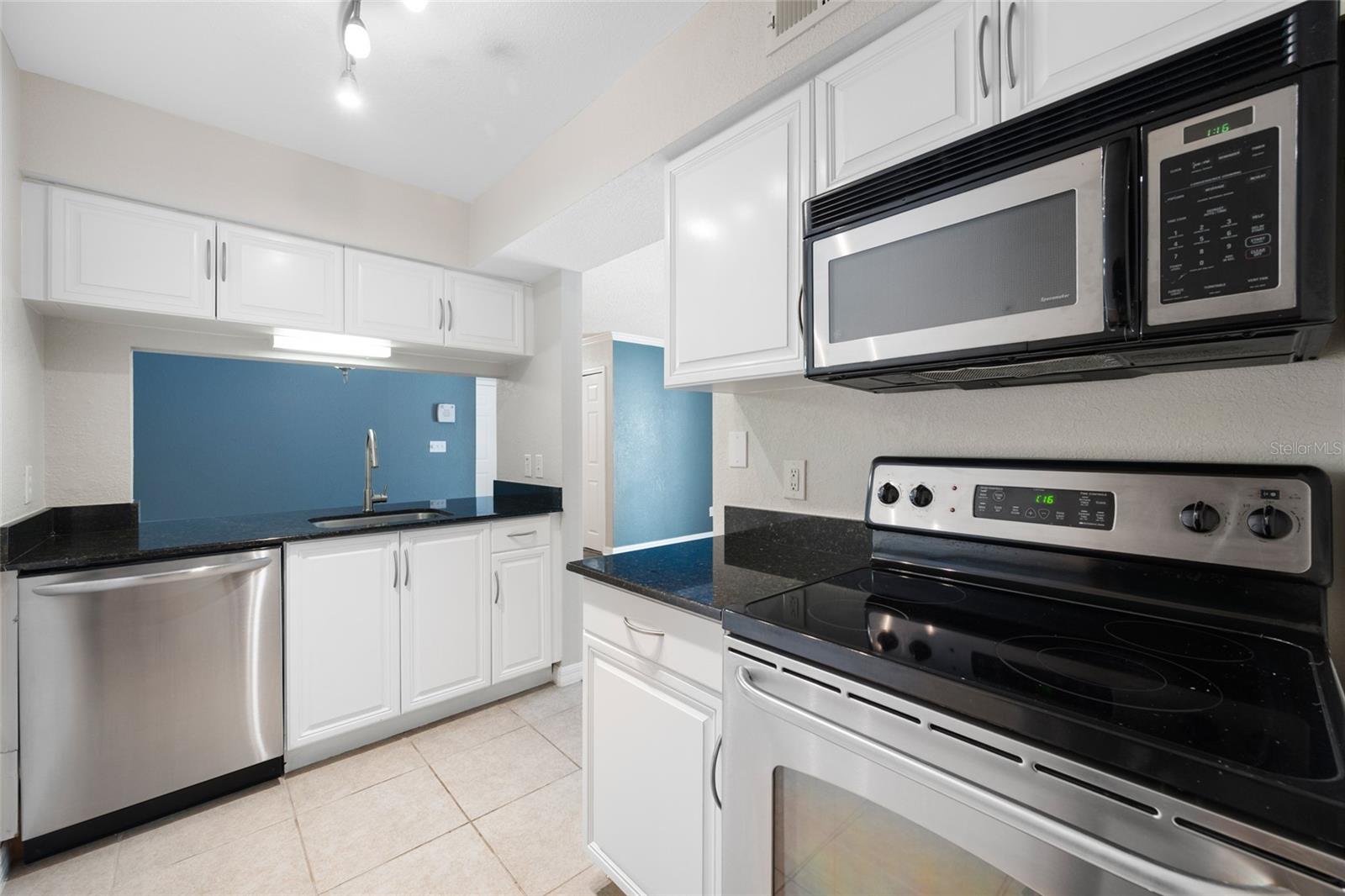 3300 HAVILAND CT #104 — photo 15