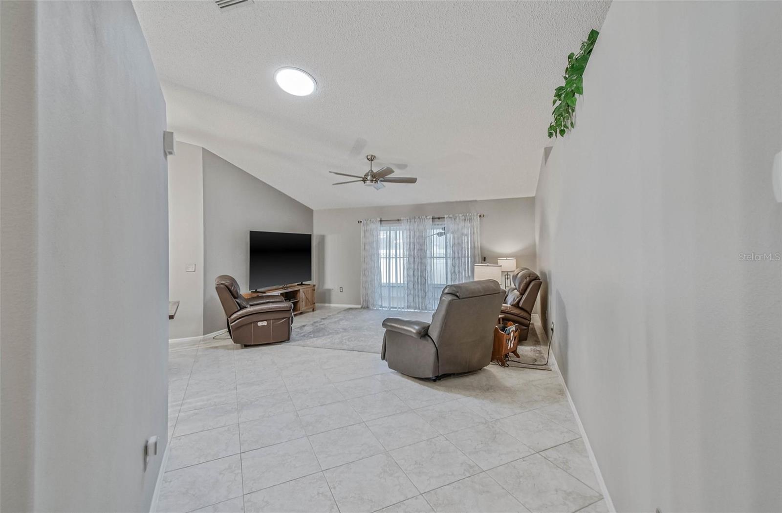 13105 FAULKNER PL — photo 6