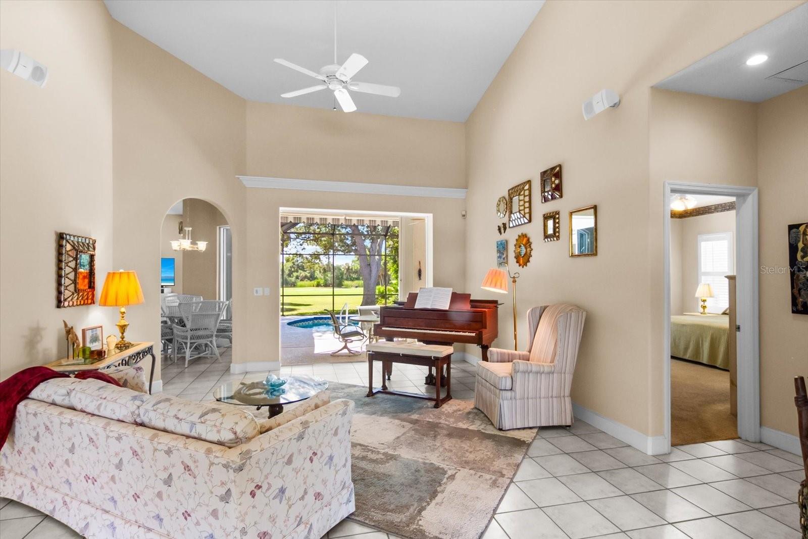 2107 TOCOBAGA LN — photo 8
