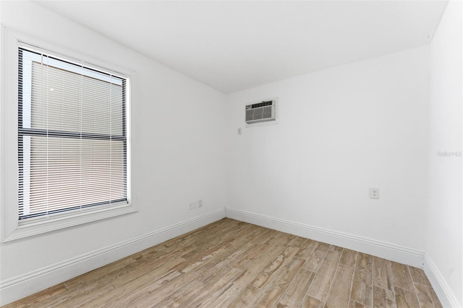 1618 S ARRAWANA AVE — photo 35