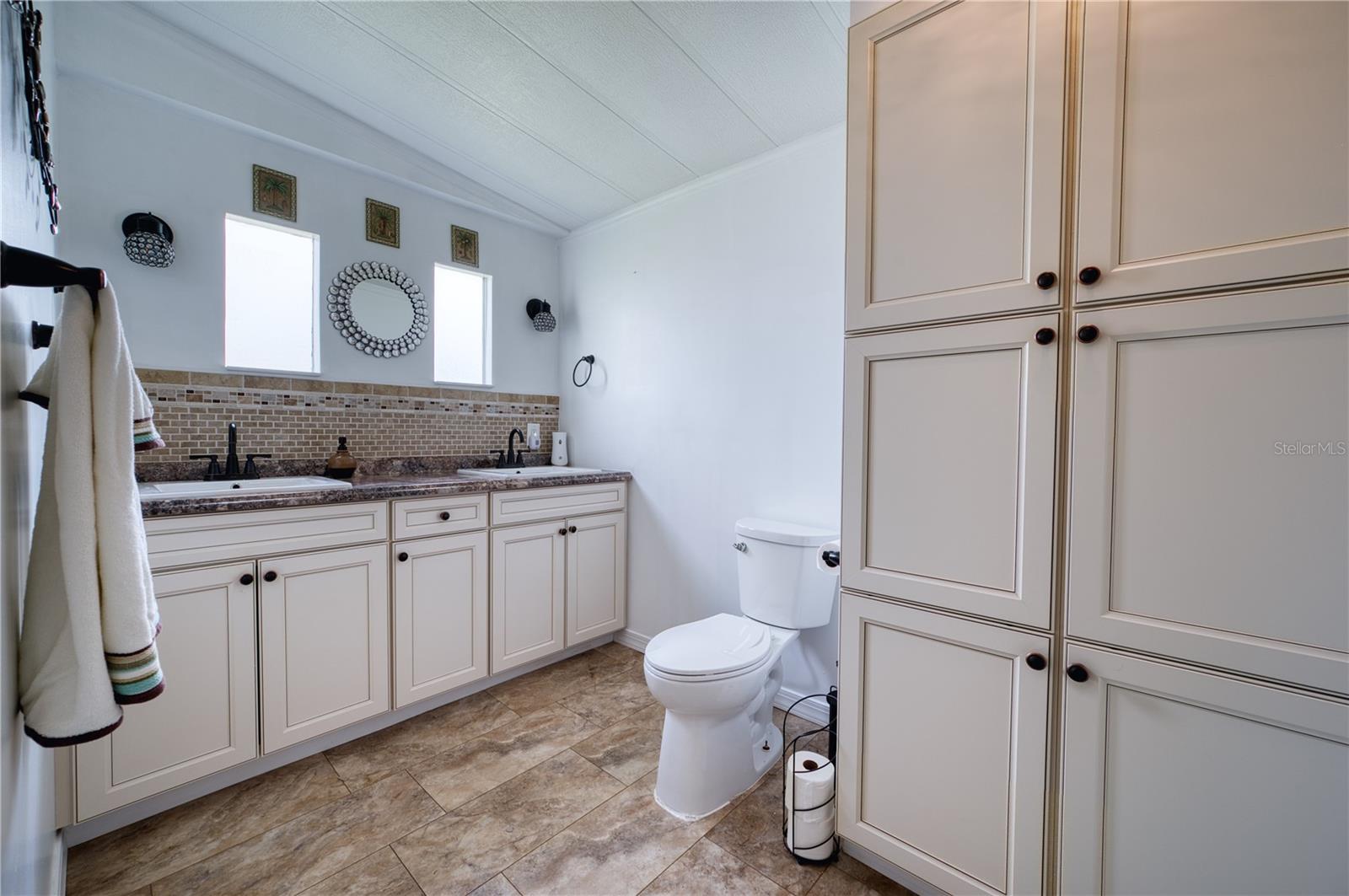 273 CAPTAINS CT — photo 28