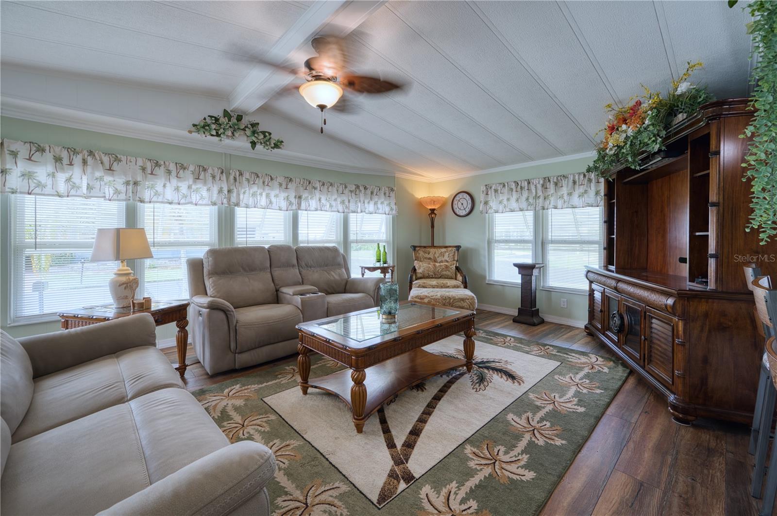 273 CAPTAINS CT — photo 13