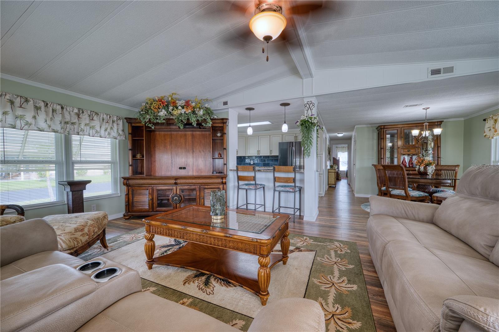 273 CAPTAINS CT — photo 11
