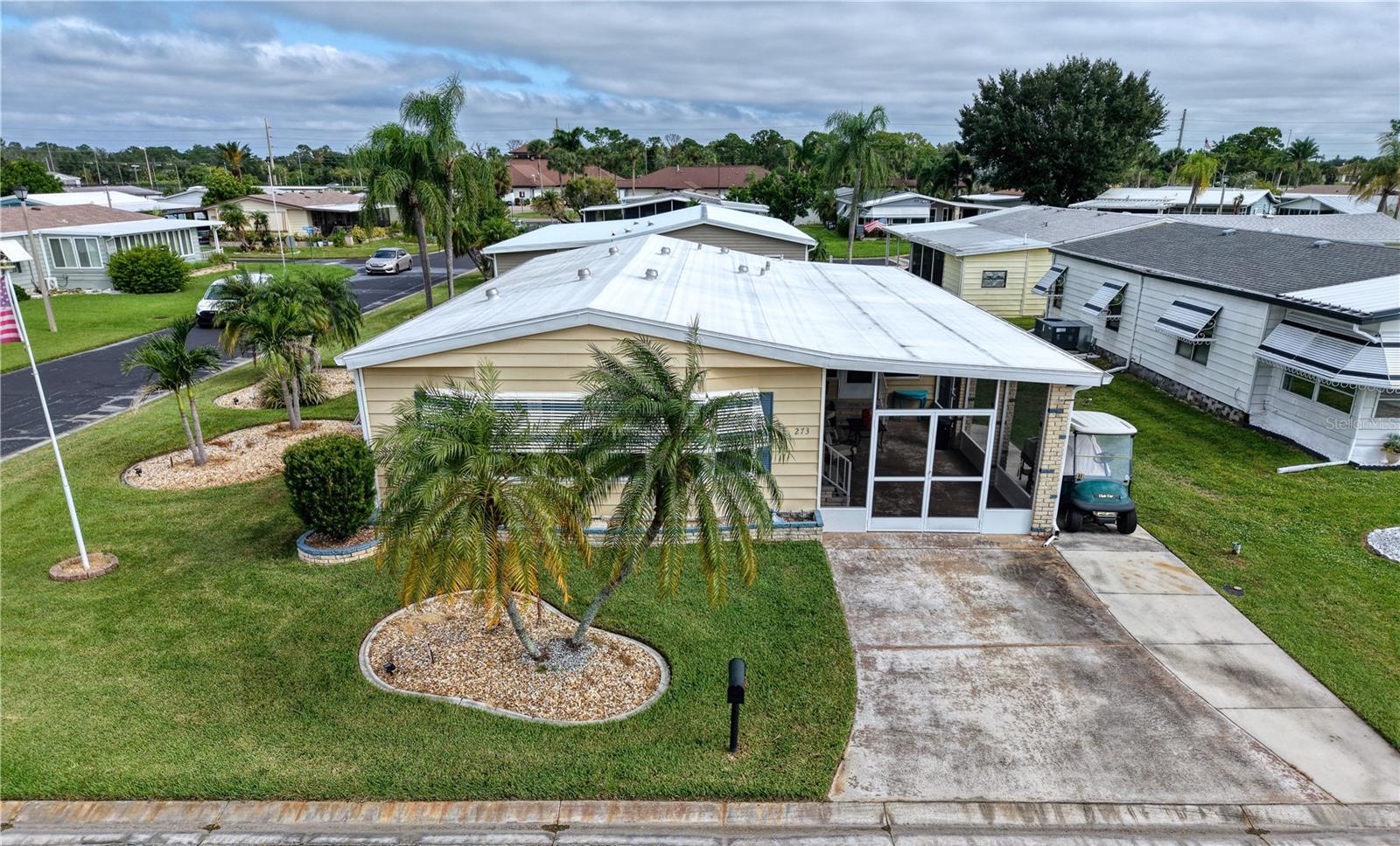 273 CAPTAINS CT — photo 34