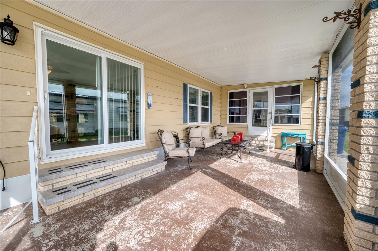 273 CAPTAINS CT — photo 8