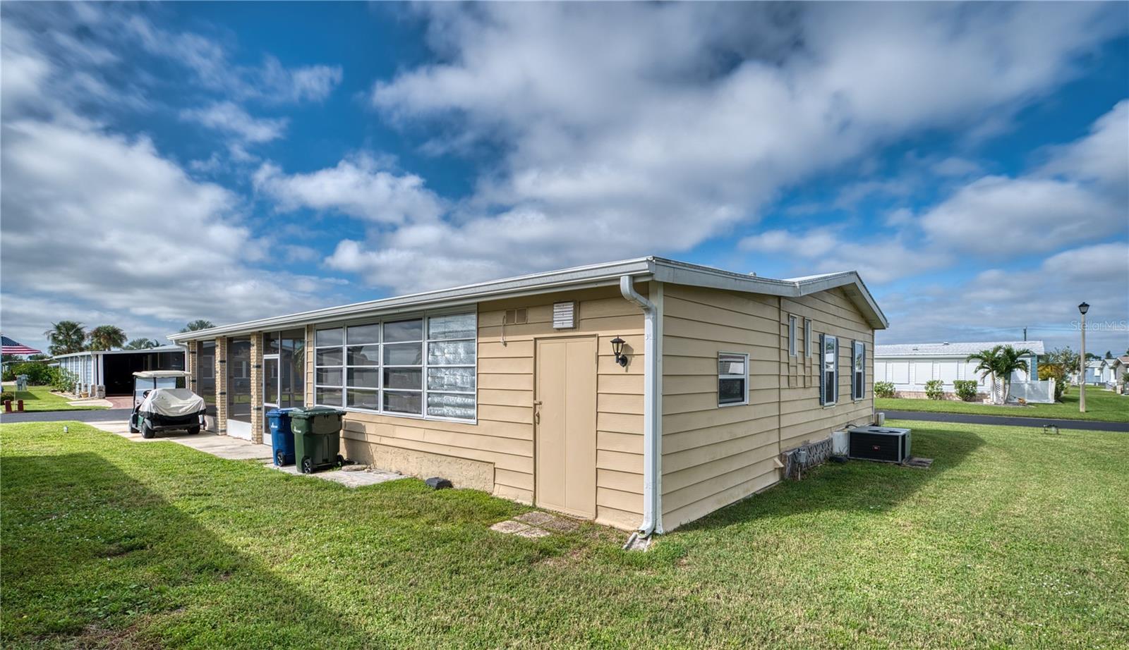273 CAPTAINS CT — photo 42
