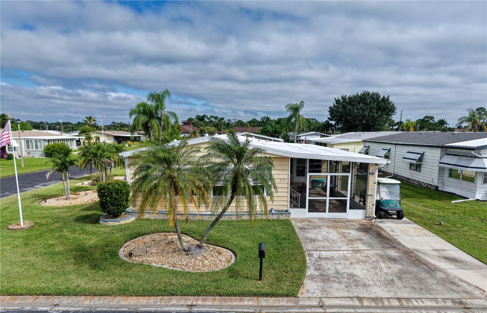 273 CAPTAINS CT — photo 33