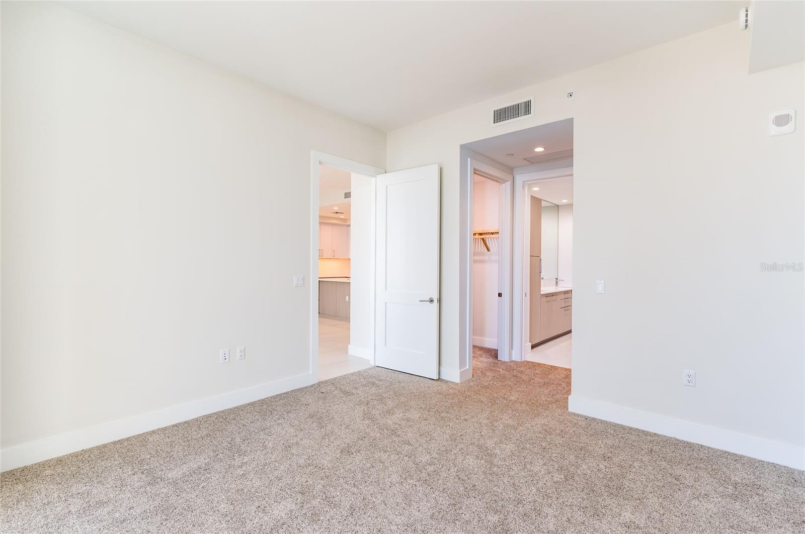 275 1ST AVENUE SOUTH #2208 — photo 29