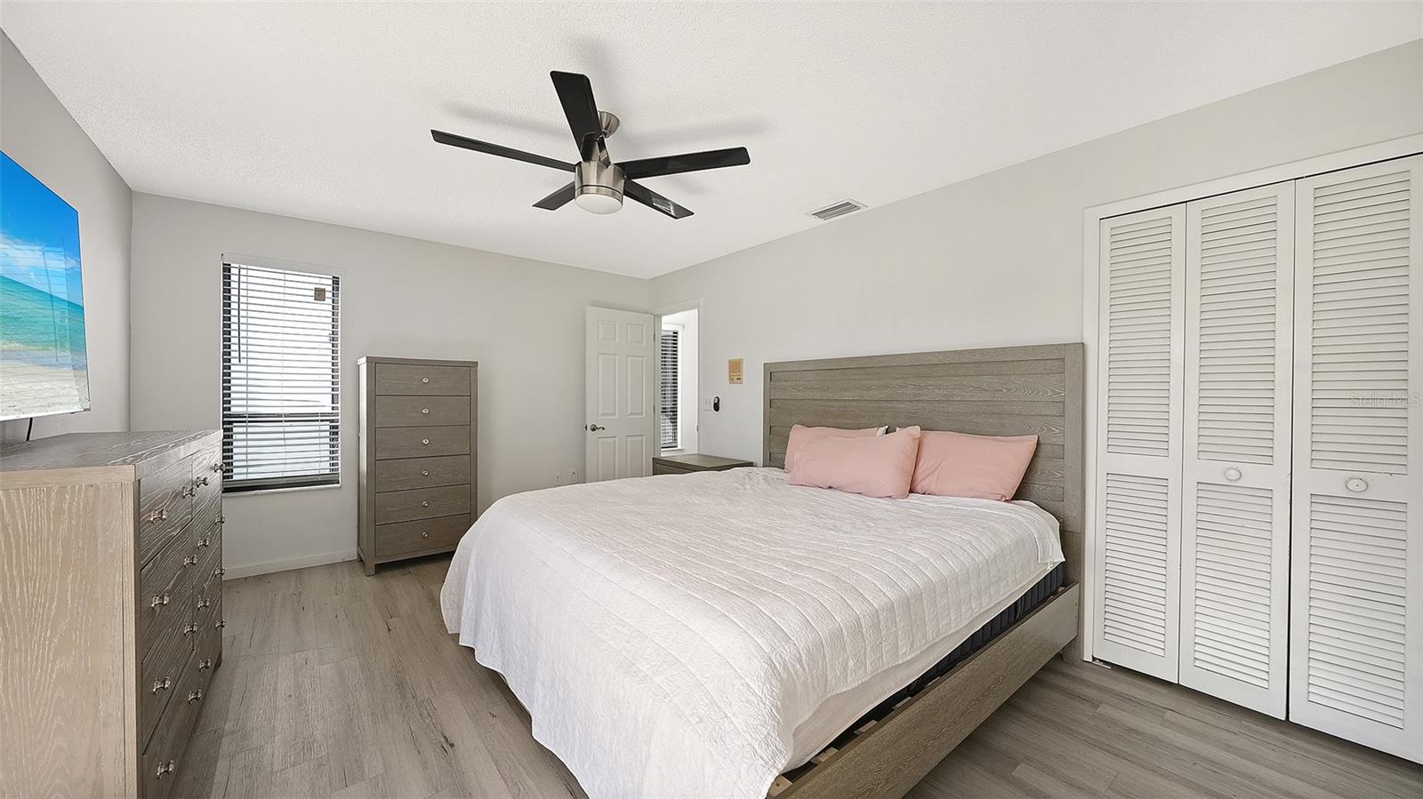 5744 AUGUSTA CIR — photo 25