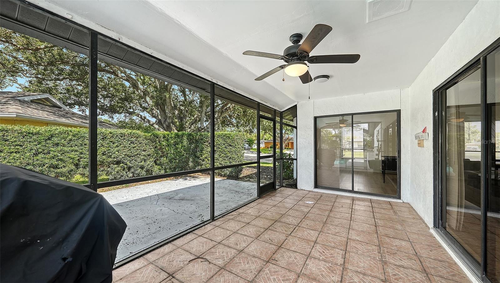 5744 AUGUSTA CIR — photo 47
