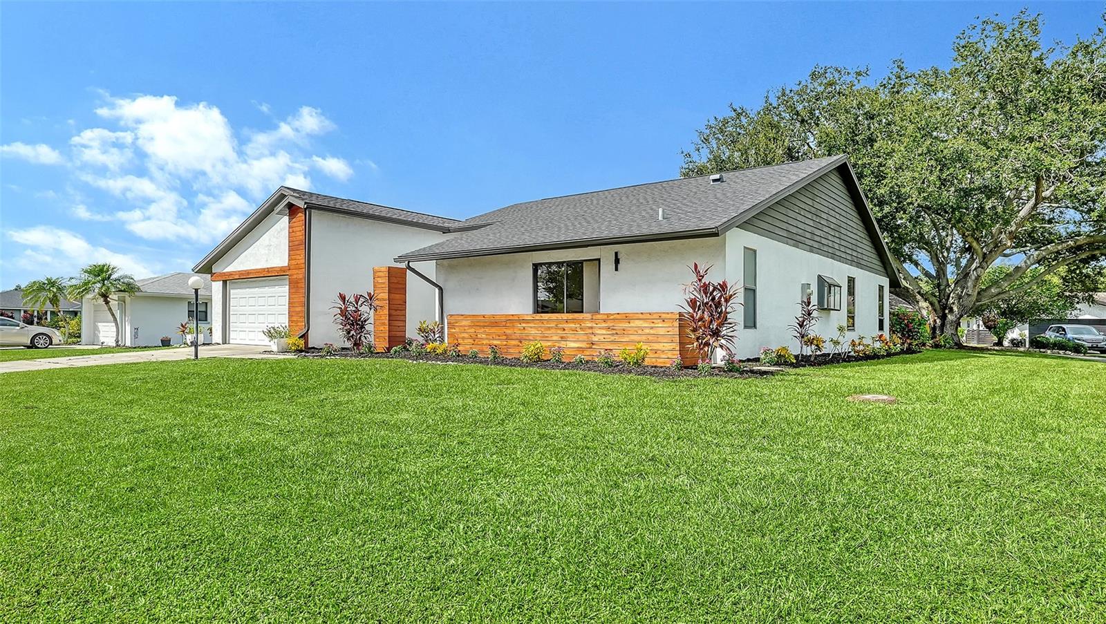 5744 AUGUSTA CIR — photo 50