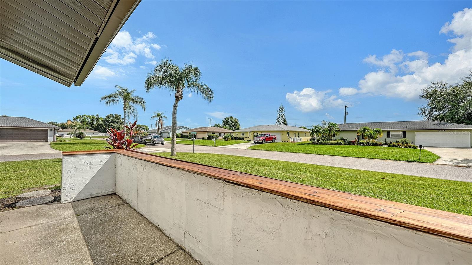 5744 AUGUSTA CIR — photo 48